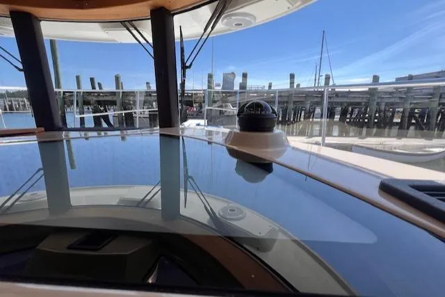 Windless Yacht Photos Pics 