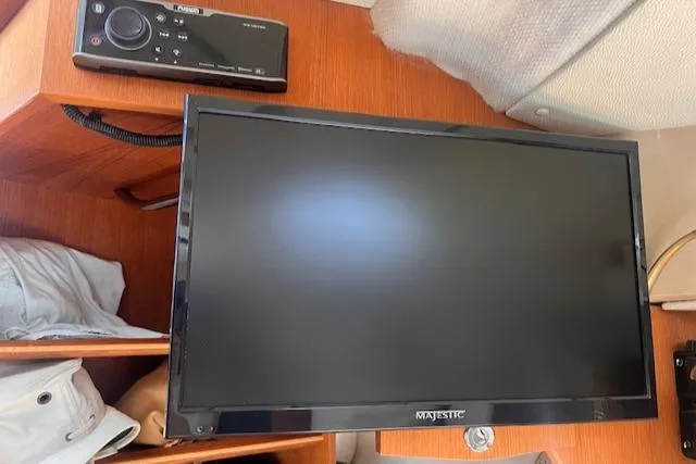 Windless Yacht Photos Pics 2016 Ranger Tugs R-29 S Tug interior with Majestic TV and audio system.