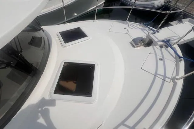 Windless Yacht Photos Pics 