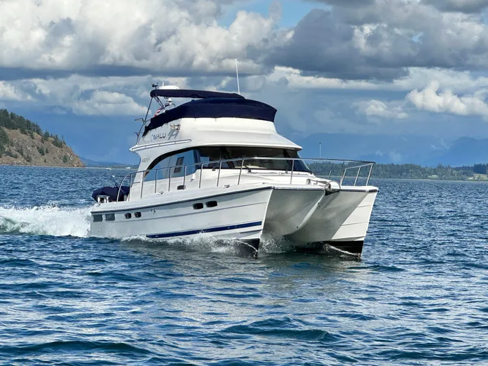 Nalu Yacht Photos Pics 