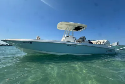 Boston Whaler 270 Dauntless