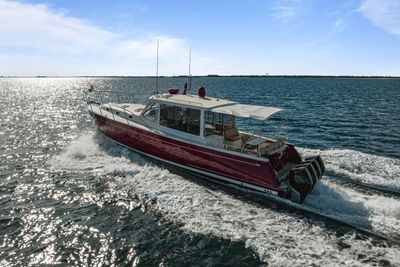 Yacht
