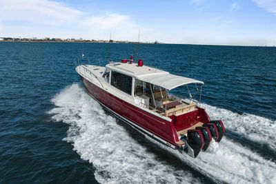 Yacht