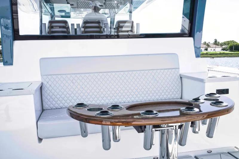 Bushwacked Yacht Photos Pics 