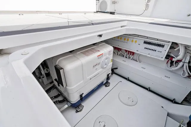 Bushwacked Yacht Photos Pics 