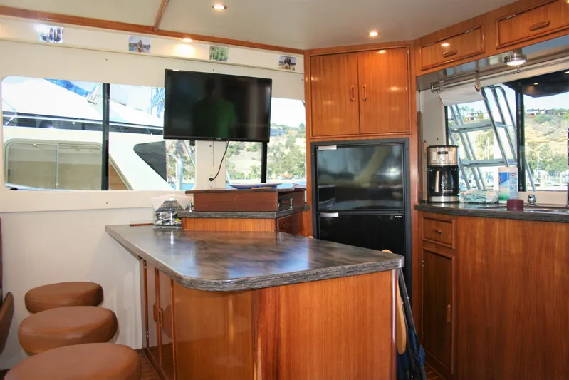 Dos Anzuelos Yacht Photos Pics Counter Bar Stools