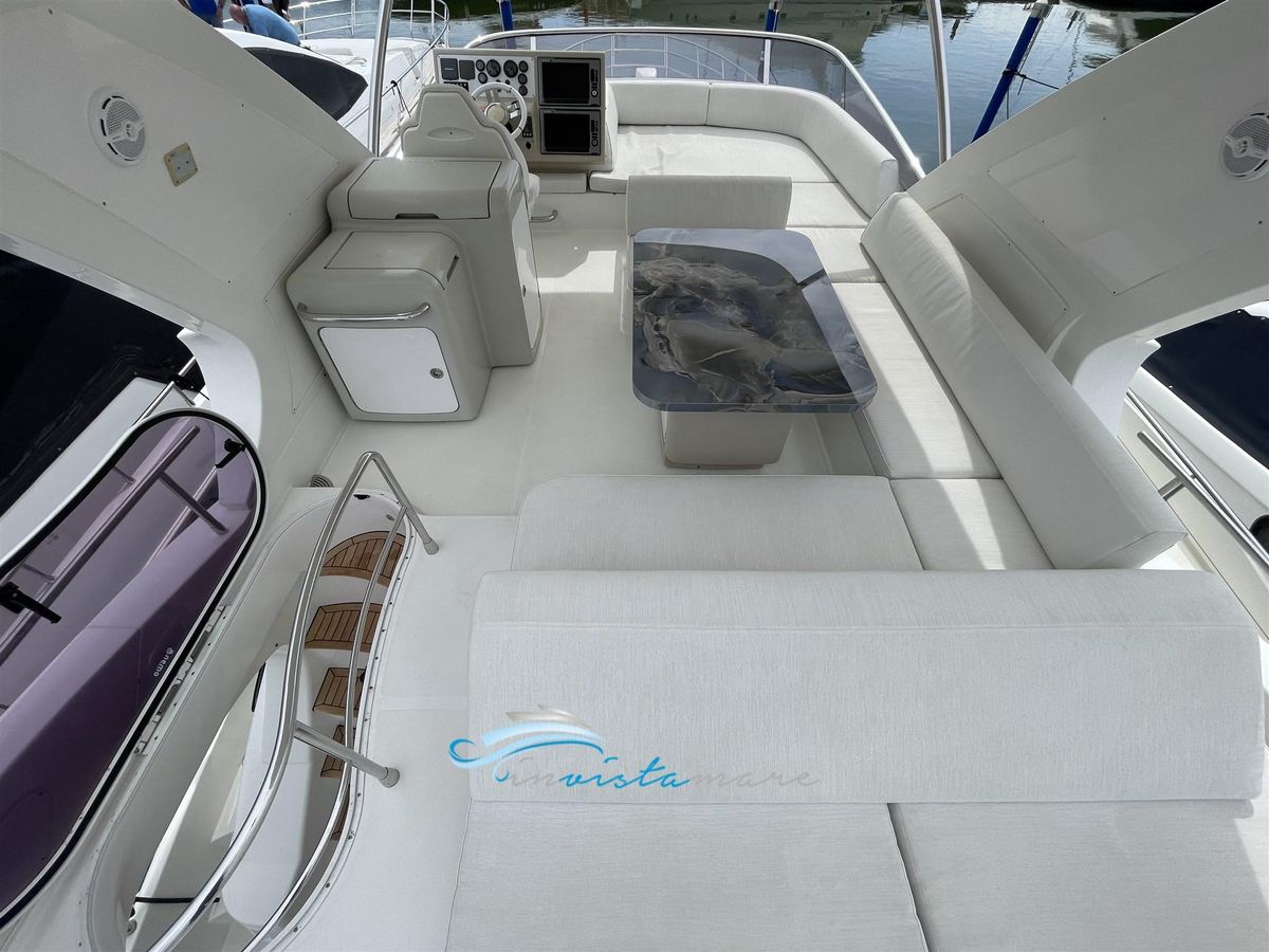 2013 Azimut 63 