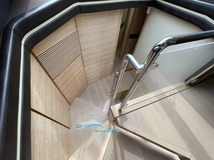  Yacht Photos Pics Az 64 vista scala