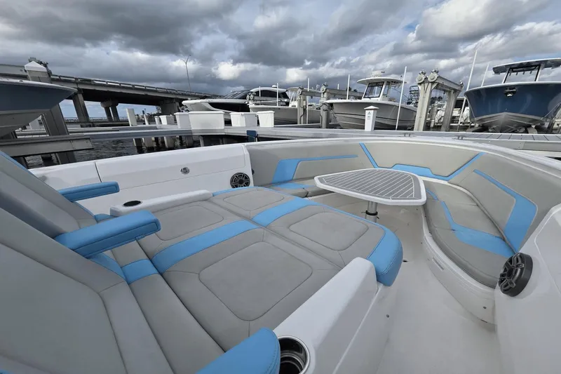 Swell Time Yacht Photos Pics 