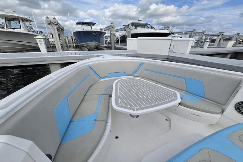 Swell Time Yacht Photos Pics 