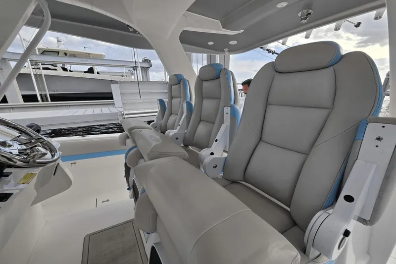 Swell Time Yacht Photos Pics 