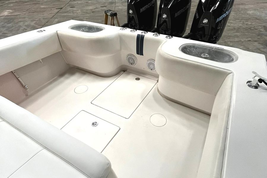 2008 SeaHunter 40