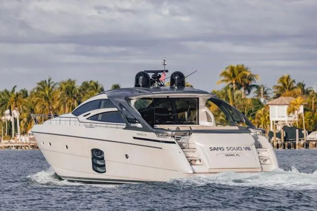 Pershing 70 White Yacht Photos Pics 