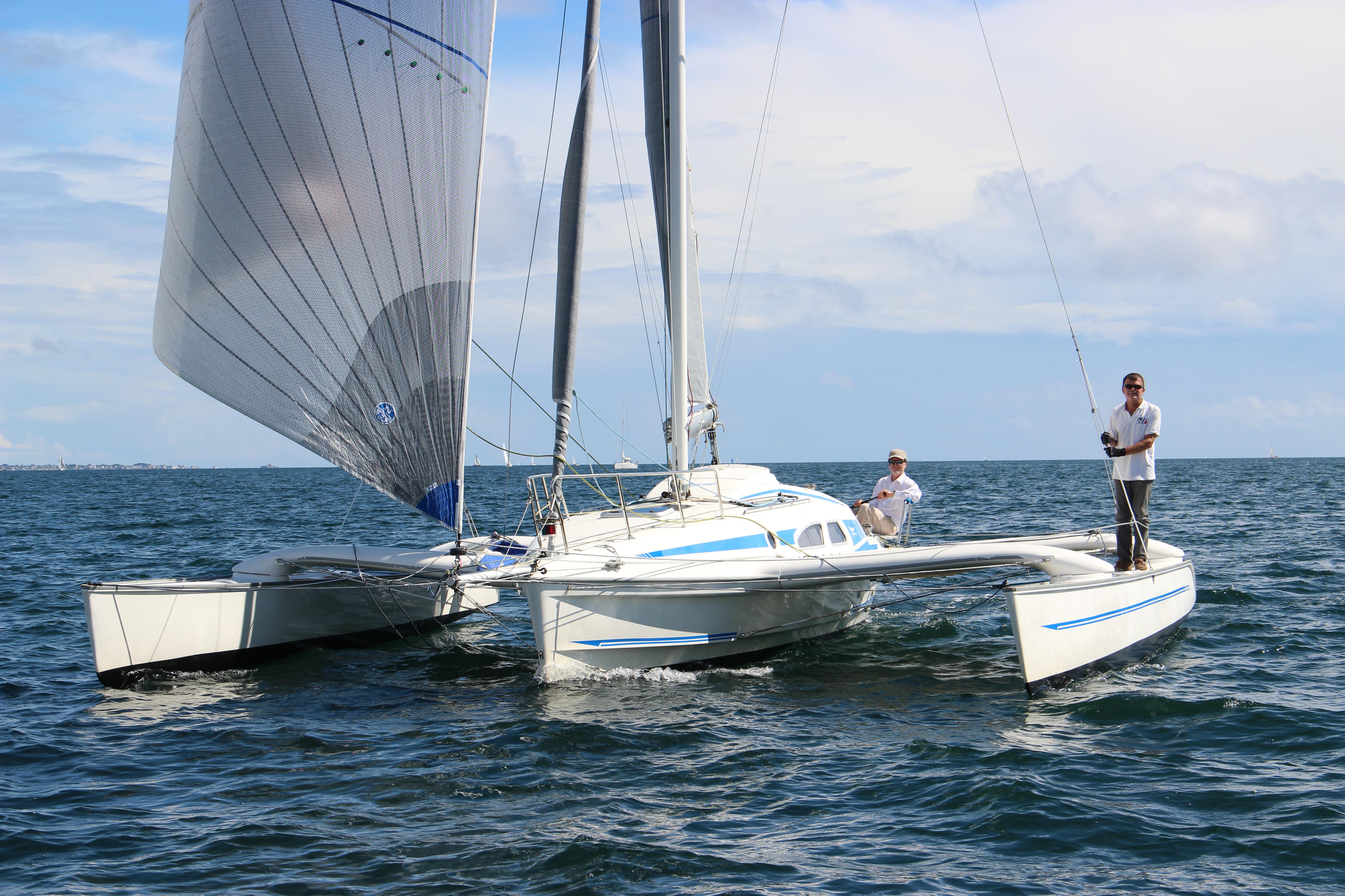 trimaran dragonfly 920