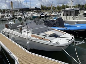 2022 Beneteau FLYER 7 SUNDECK