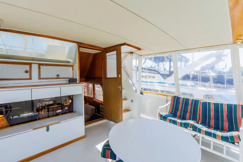 Paloma Yacht Photos Pics 