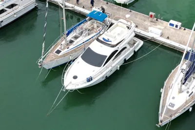 2007 Astondoa 43 GLX