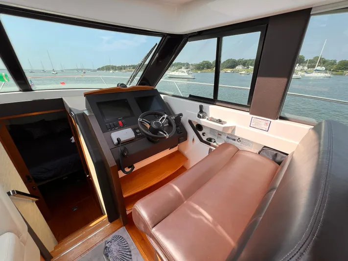 Silver Lining, Name Reserved Yacht Photos Pics 