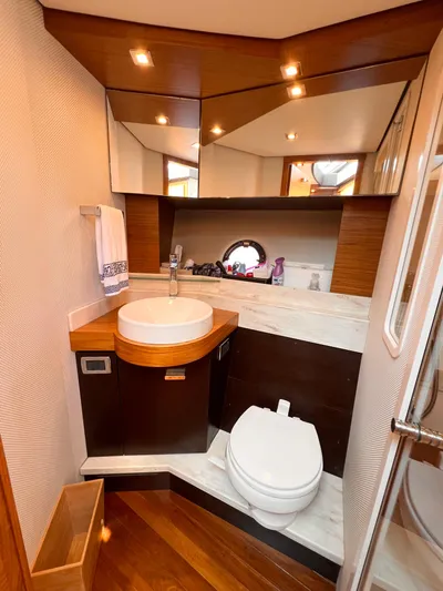 Silver Lining, Name Reserved Yacht Photos Pics 