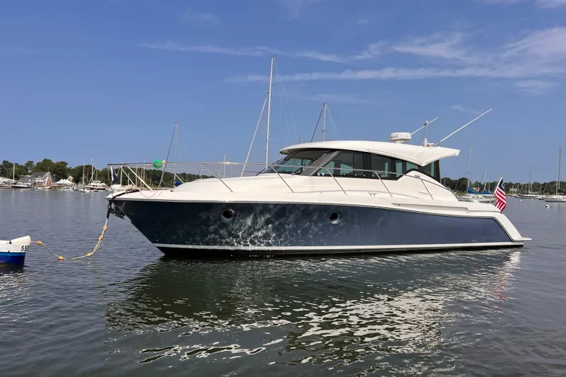 Silver Lining, Name Reserved Yacht Photos Pics 