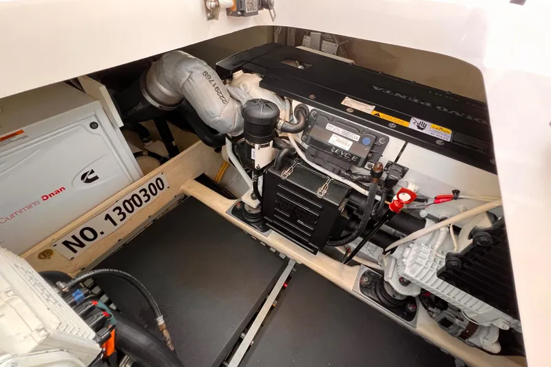 Silver Lining, Name Reserved Yacht Photos Pics 