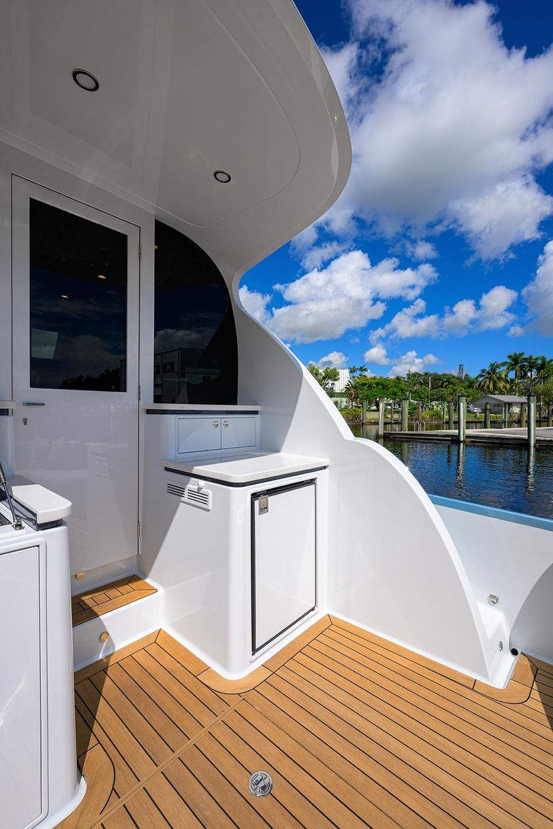 2024 Palm Beach Motor Yachts 50 