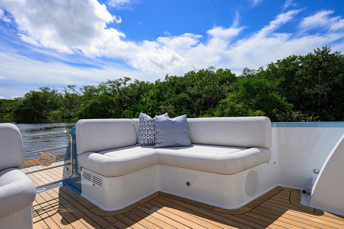 2024 Palm Beach Motor Yachts 50 