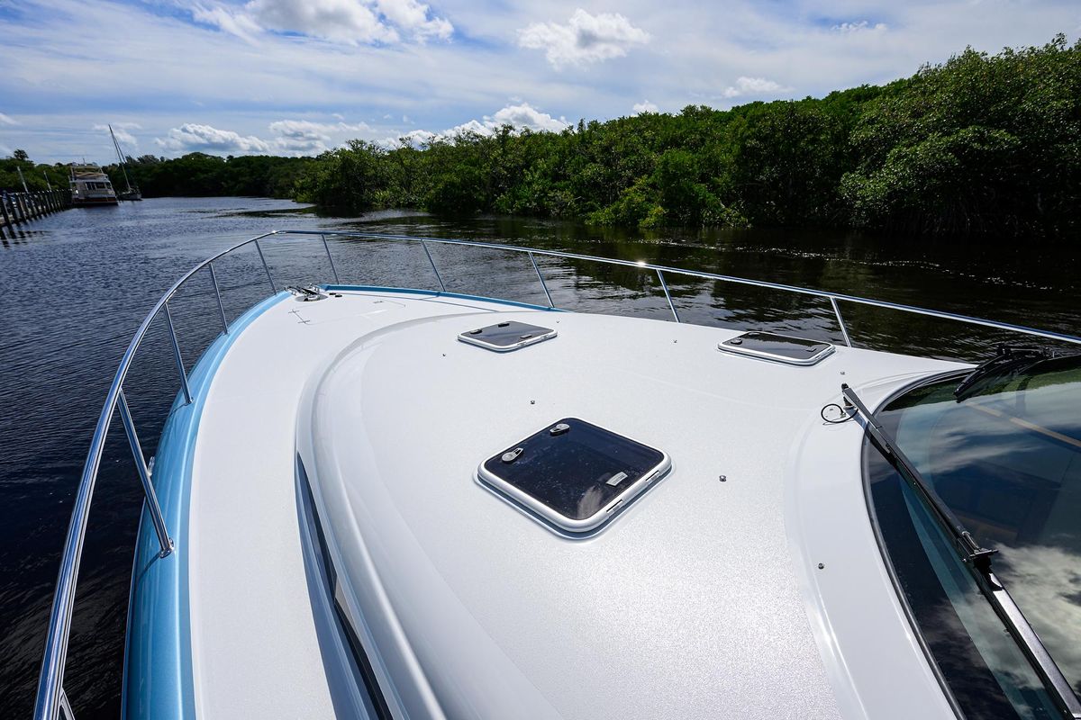 2024 Palm Beach Motor Yachts 50 