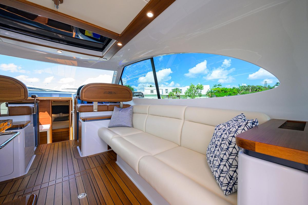 2024 Palm Beach Motor Yachts 50 