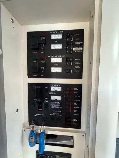 Os Arks Yacht Photos Pics 