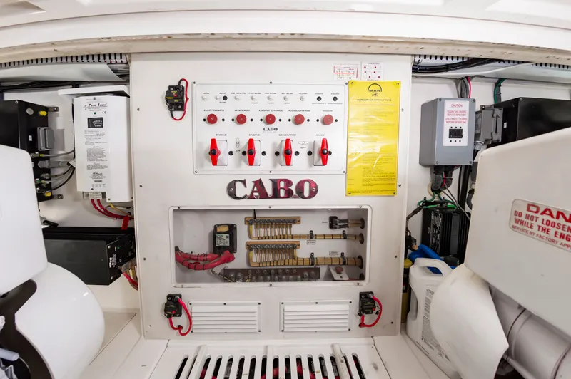 Salt Shaker Yacht Photos Pics 