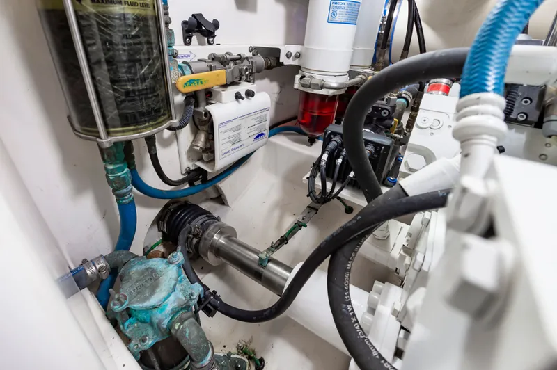 Salt Shaker Yacht Photos Pics 