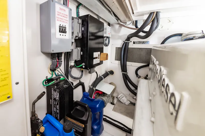 Salt Shaker Yacht Photos Pics 