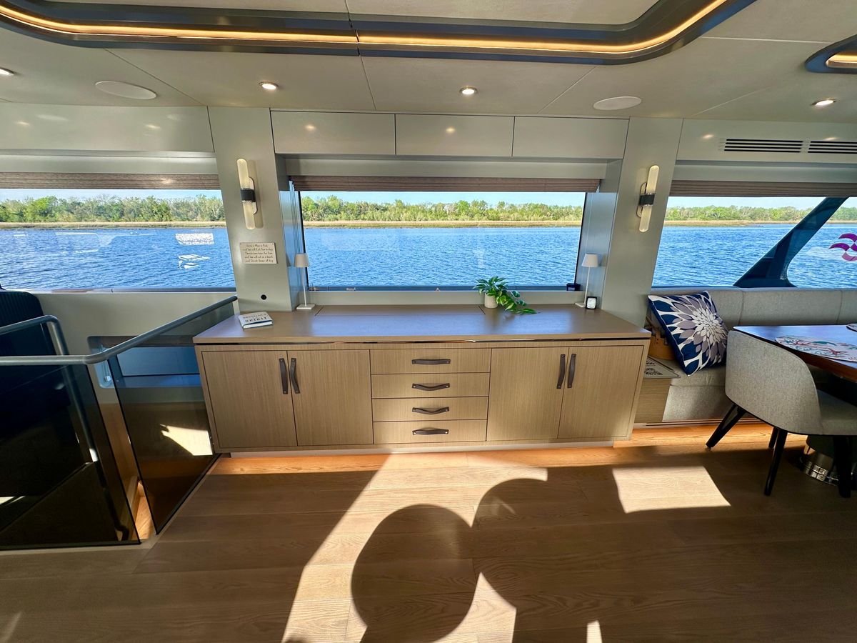 2024 Sirena 68 