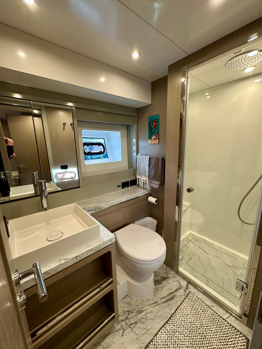 2024 Sirena 68 