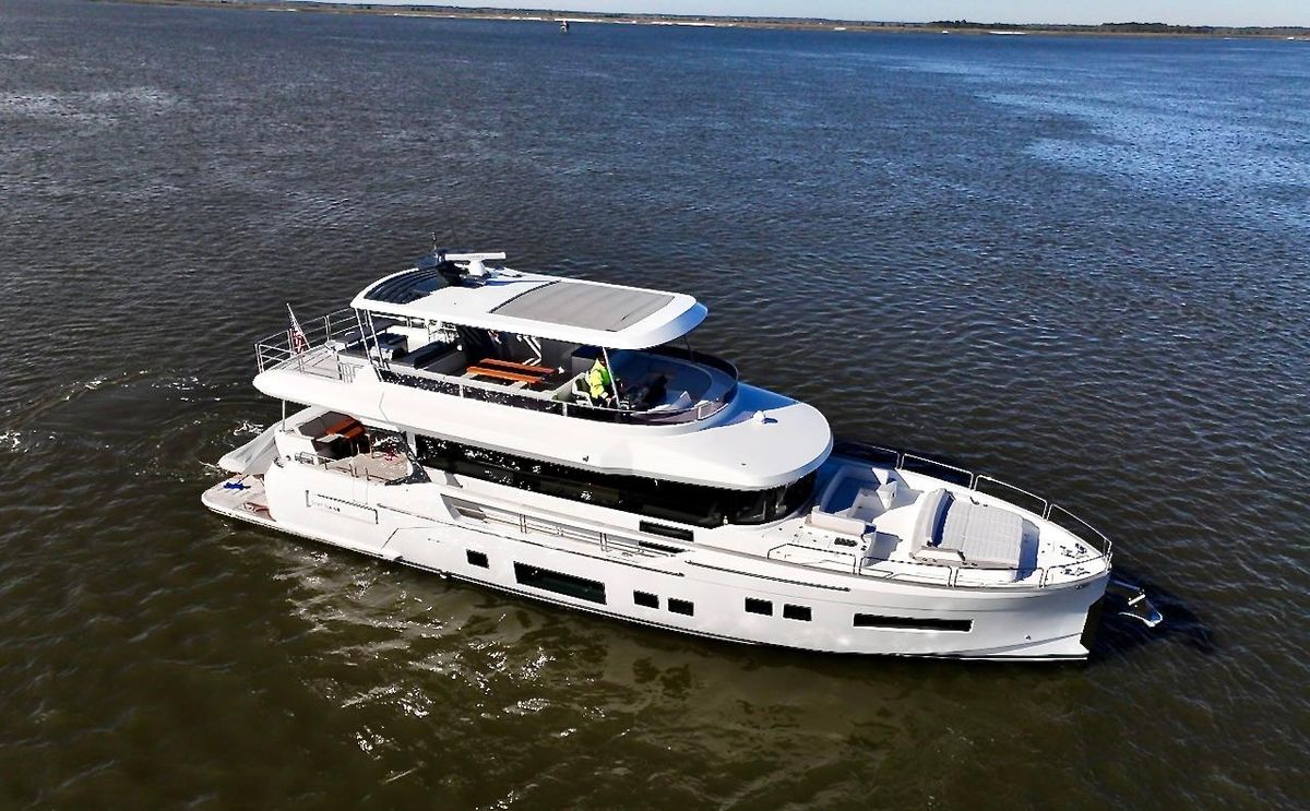 2024 Sirena 68 