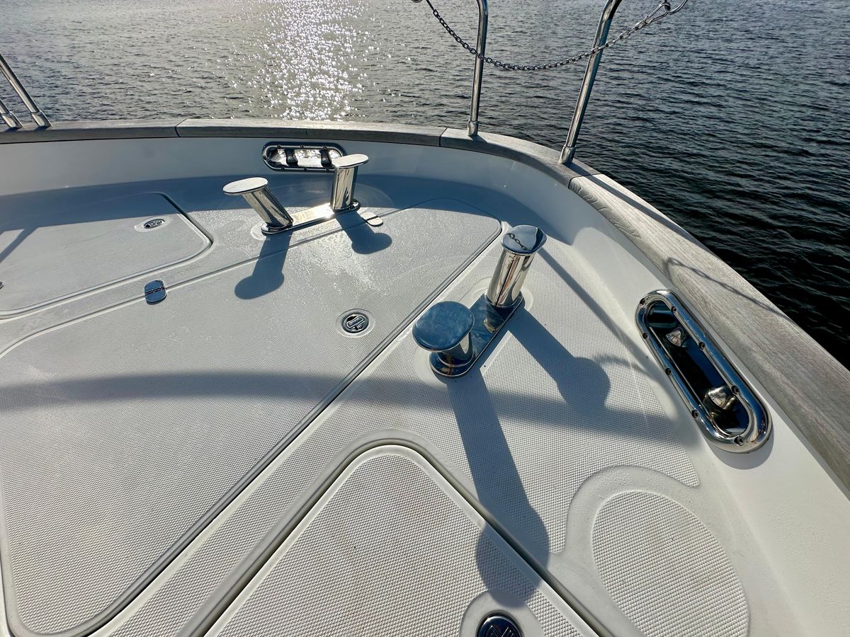 2024 Sirena 68 