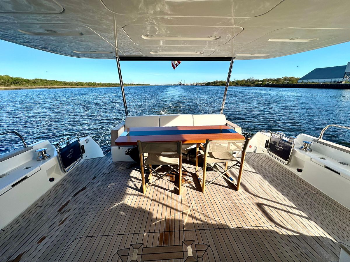 2024 Sirena 68 