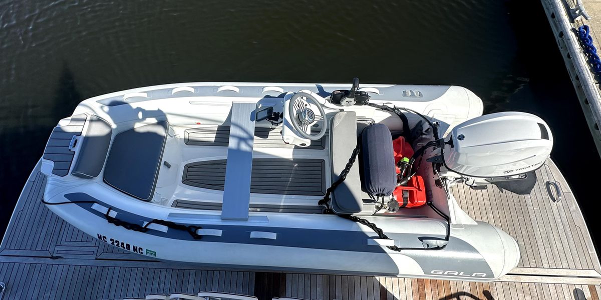 2024 Sirena 68 