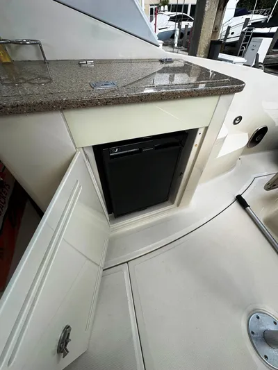 Seas The Day Yacht Photos Pics 