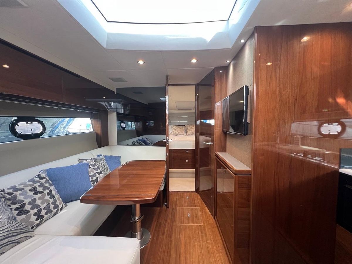 2017 Princess 42 