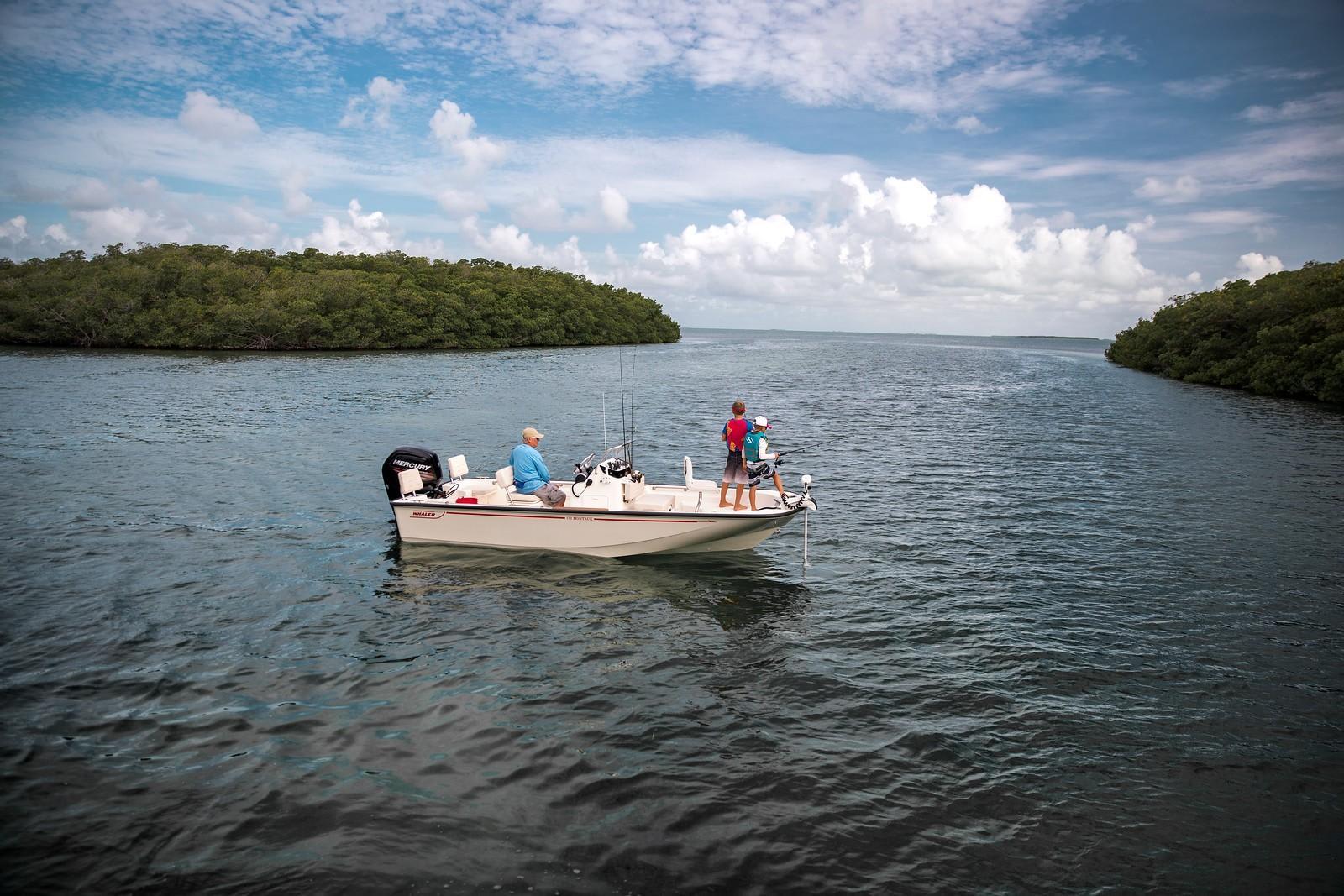 2025 Boston Whaler 170 Montauk Centre Console for sale YachtWorld