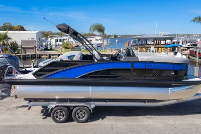 Bennington 22 M Swingback