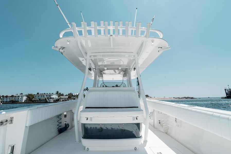 2012 Intrepid 400 Center Console