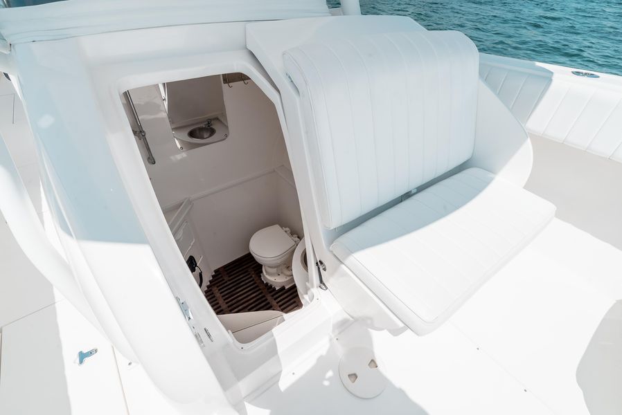 2012 Intrepid 400 Center Console
