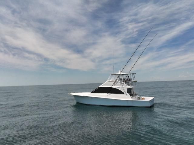 2001 Ocean 52 