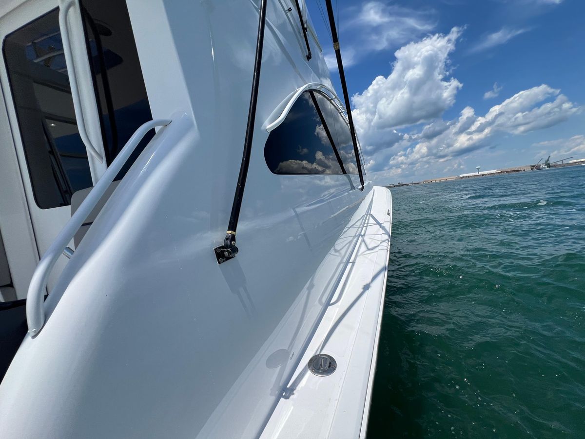 2001 Ocean 52 