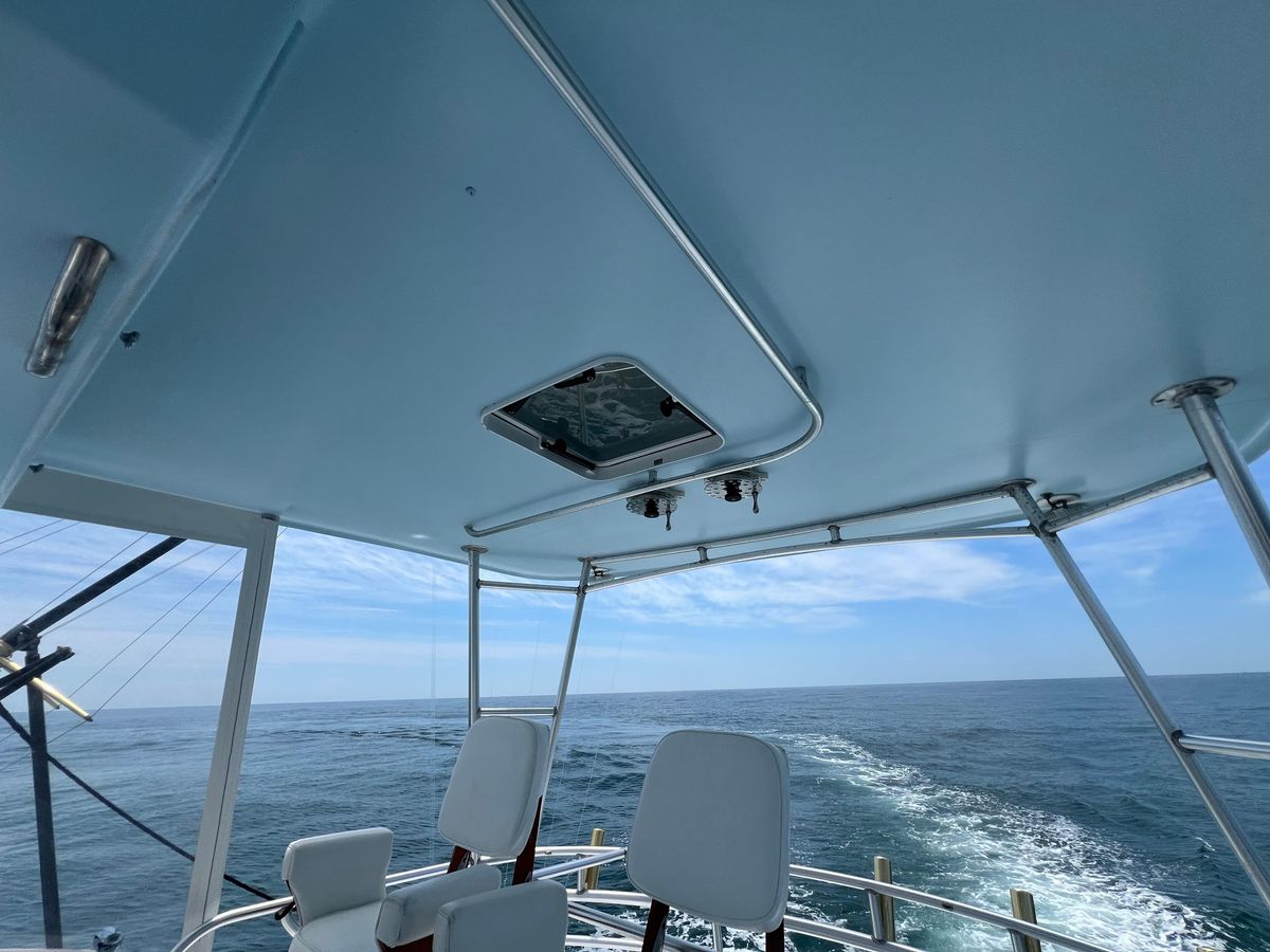 2001 Ocean 52 