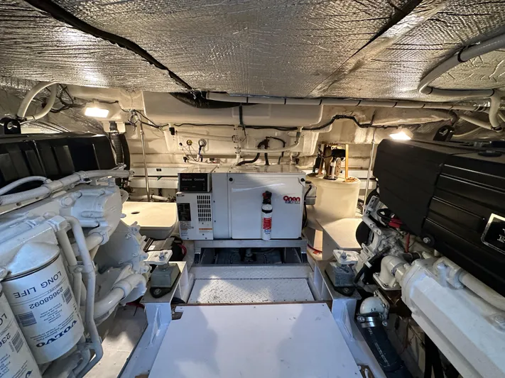 R Passion Yacht Photos Pics 