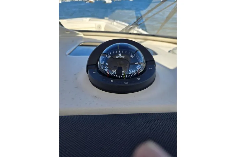 Well Done Yacht Photos Pics Compass